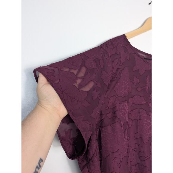 Torrid Abbey Chiffon Sheer Clip Floral Top - Picture 3 of 7